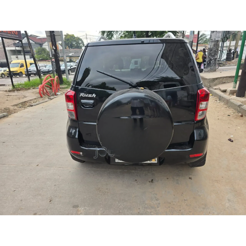 Toyota Rush 2014 Noir Mat