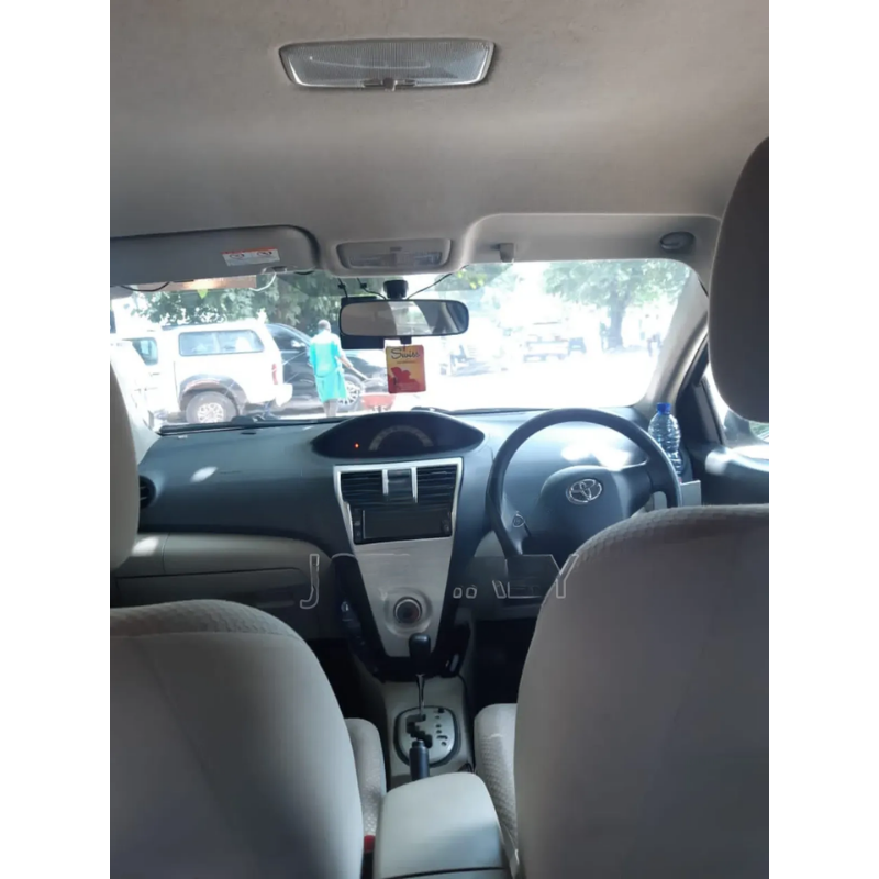 Toyota Belta 2006 Bleu