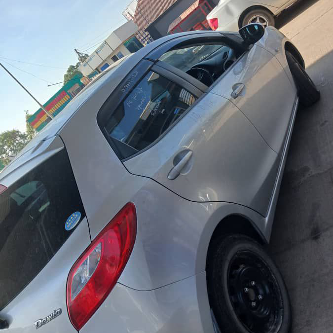 mazda demio