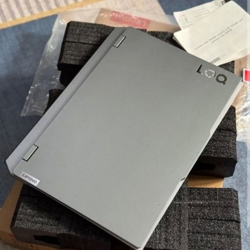 Ordinateur portable Lenovo