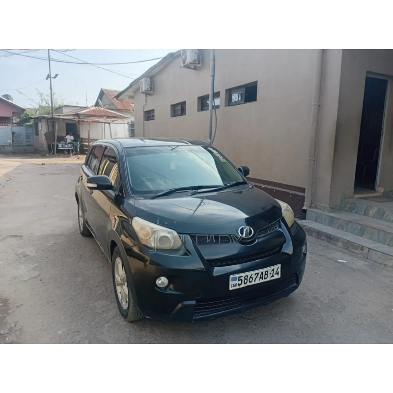 Toyota IST 2020 Noir